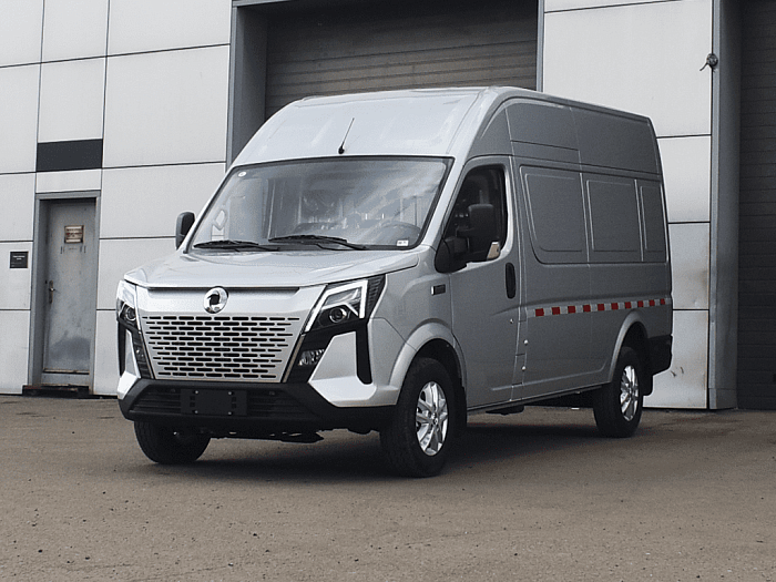 Цельнометаллический фургон металлик DongFeng